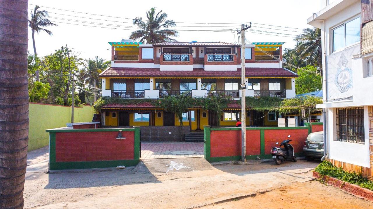 Mermaid Island Beach Resorts Pondicherry Exteriör bild