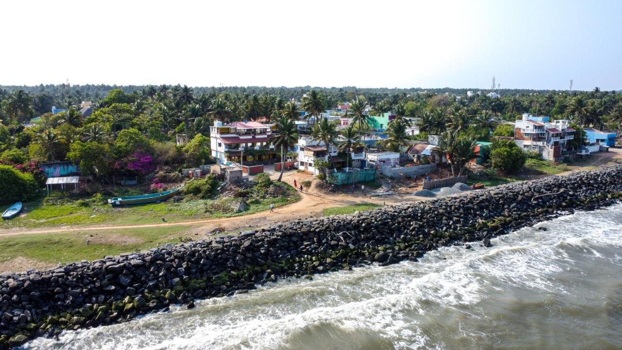 Mermaid Island Beach Resorts Pondicherry Exteriör bild
