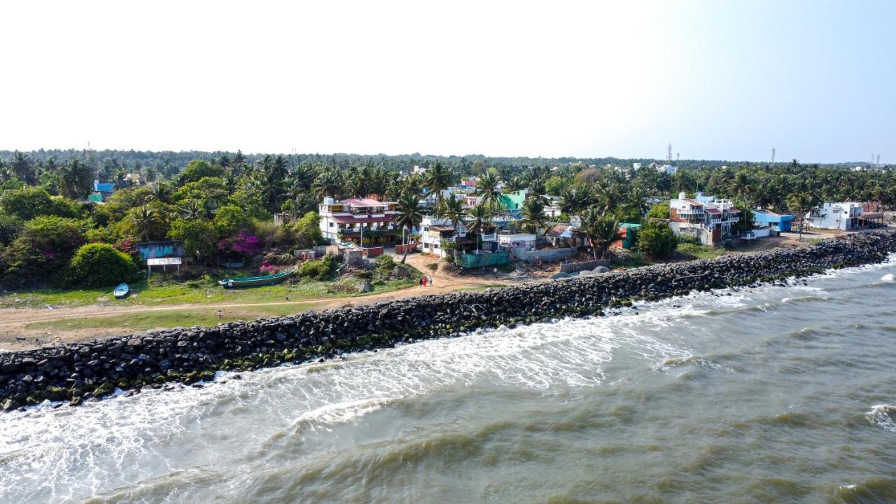 Mermaid Island Beach Resorts Pondicherry Exteriör bild
